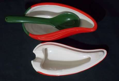 Red Pepper Sauce Boat