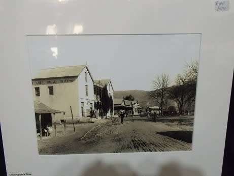 Print of Lady Grey Bridge Hotel