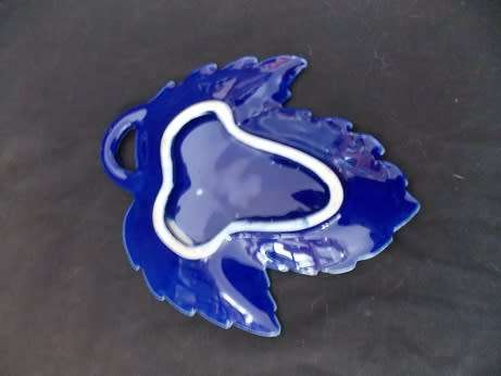 Porcelain Vine Leaf Trinket Bowl