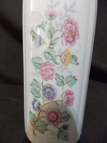 Japanese Porcelain Holder Made for Elizabeth Arden