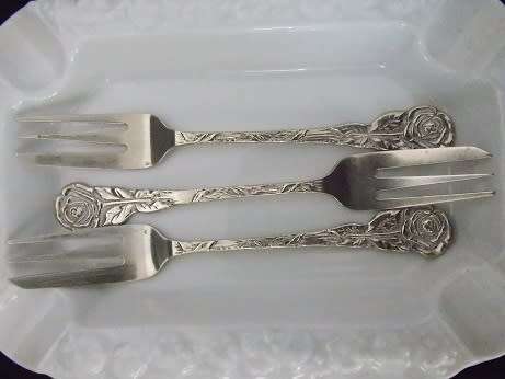 Three Nieuwzilver Cake Forks