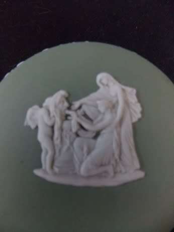 Beautiful Green  Wedgwood  Jasperware Ring Box