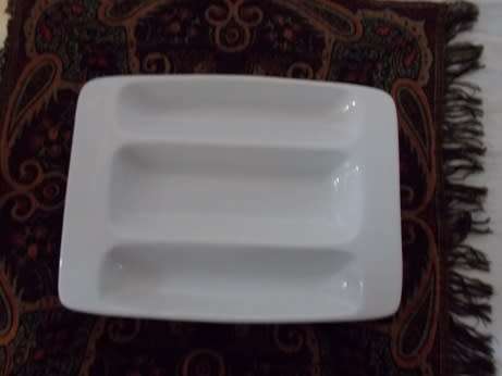 Handy Porcelain Snack Tray