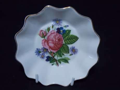 Lysander England Beautiful Small Trinket Bowl