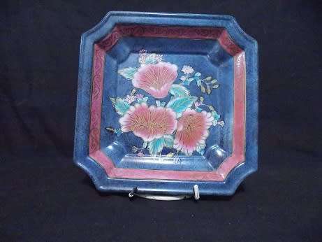 Wedo Blue with pink Flowers  Chinese Trinket Bowl