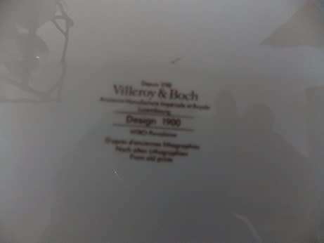 Villeroy and Boch  Luxemborg  Design 1900  Porcelain Plate Hand signed by Artist N.4 Demi Jeuil