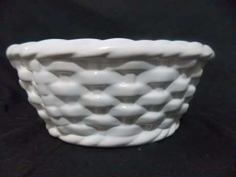 Beautiful Porcelain Fruit Bowl