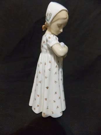 DG Porcelain Figurine