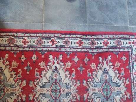 Stunning Pakistani Rug