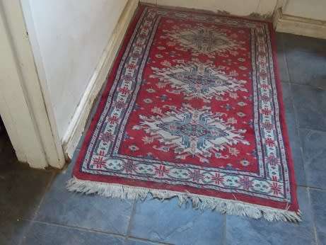 Stunning Pakistani Rug