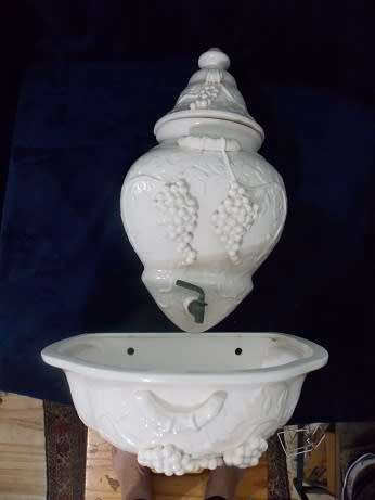 Stunning Porcelain Water Feature