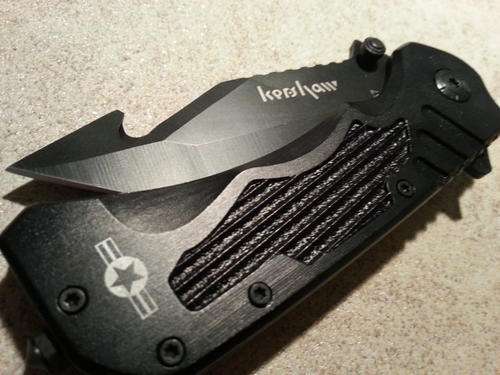 KERSHAW POCKET KNIFE * WINDOW SMASHER AND SEATBELT CUTTER*