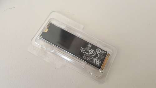 Samsung 512GB NVMe SSD Model MZ-VLQ5120