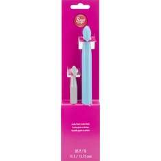 Boye Jumbo Plastic Crochet hooks 11.5mm & 15.75mm