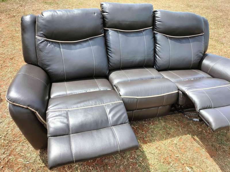 Grafton Everest Trent 2-Piece Motion Recliner Suite (Brown) *Only 2 and 3 Seater