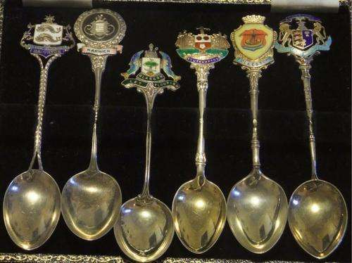 English Cities collectors spoons, all hallmarked, 6 spoons