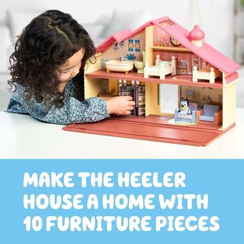 Bluey Family Home Playset with poseable Figure
