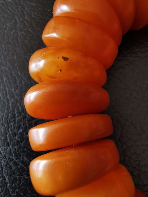 Eastern Antique Chinese Amber bracelet
