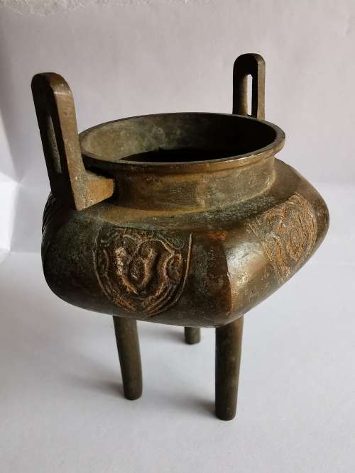Chinese antique Late 18th century Qing Dynasty copper censer