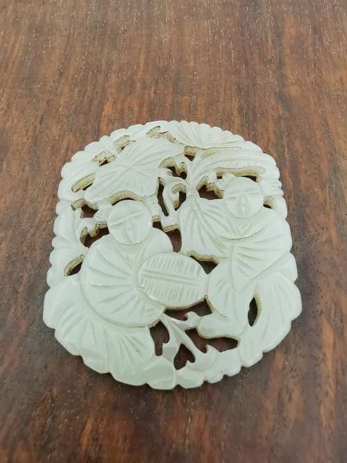 Antique Chinese Late 19th century Hotan jade carving