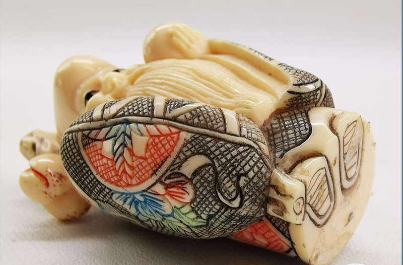 Highly Detailed Hand Crafted Epoxy Japanese Netsuke Figurine!!