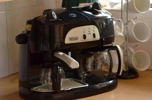 DeLonghi Coffee Machine