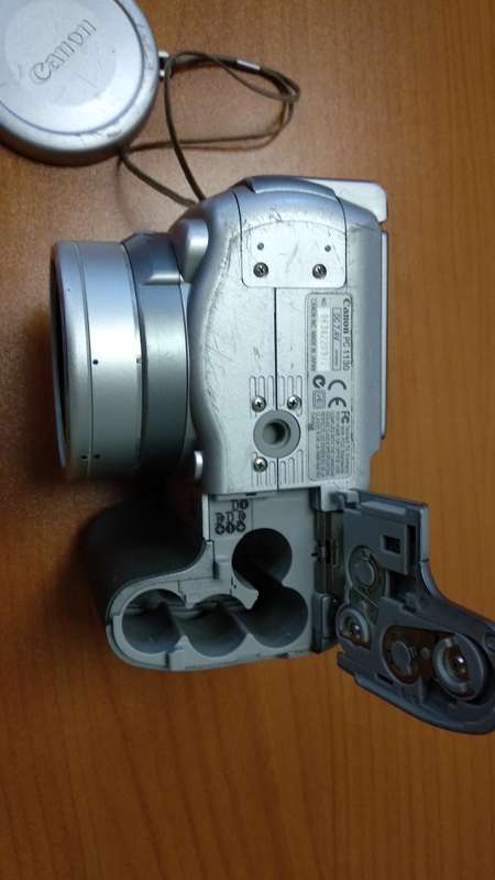 Canon Powershot S2 IS 5MP 12X zoom