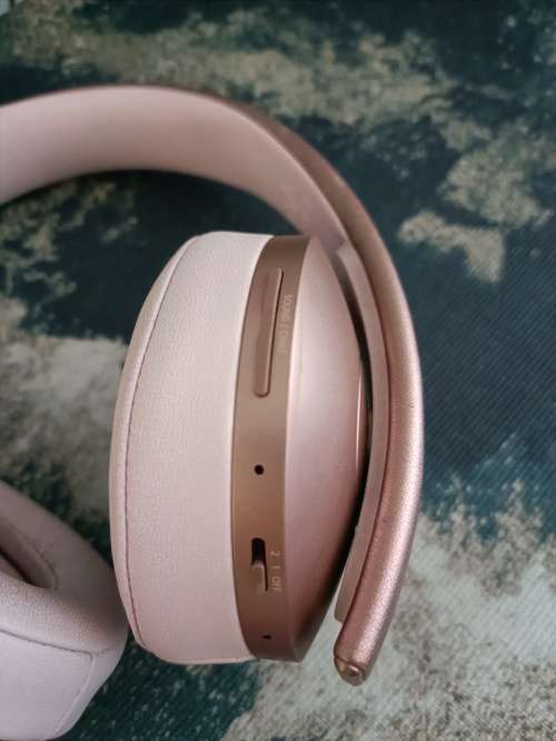 PS4 wireless headset