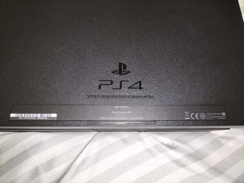 Sony PS4 500GB with 1TB HDD & Corsair Headphones