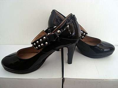 FUNKY BLACK STUDDED HEELS *BRAND NEW IN BOX*