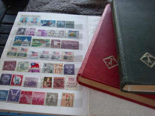 COLLECTION IN 3 X ALBUMS OF MIXED WORLD STAMPS