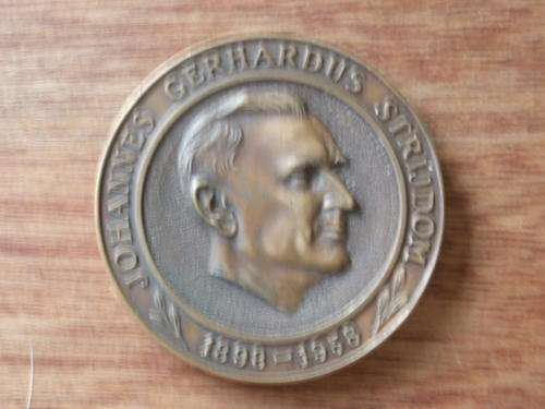 1958/1966 HENDRICK VERWOERD/JOHANNES STRYDOM