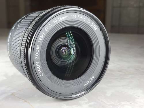 Canon EF-S 10-18mm IS STM