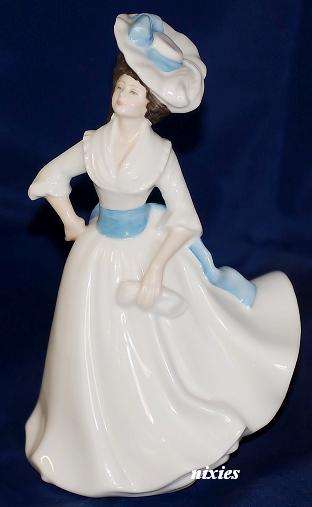 LARGE DISCONTINUED ROYAL DOULTON LADY "MARGARET"