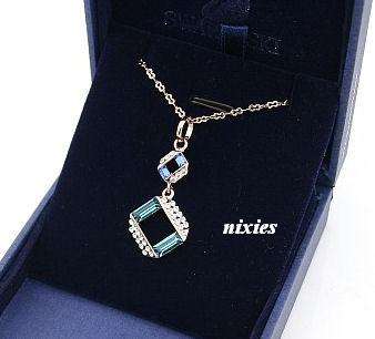 FASHIONABLE SWAROVSKI NECKLACE