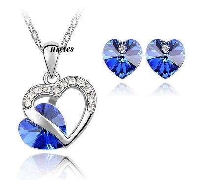 DAZZLING TANZANITE SWAROVSKI HEART NECKLACE SET