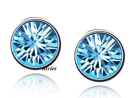 BLUE TOPAZ SWAROVSKI 6mm ROUND STUDS