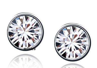 SWAROVSKI DIAMOND 5mm ROUND STUDS