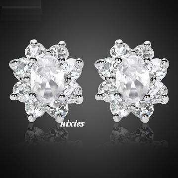 VIBRANT SOLID 925 STERLING SILVER PAVED STUDS