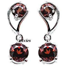GORGEOUS 925 STERLING SILVER GARNET EARRINGS