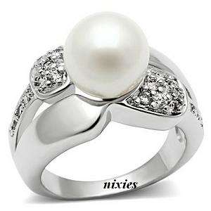 AWESOME PEARL COCKTAIL RING - SIZE 9(S)