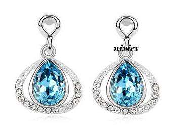 DAZZLING BLUE TOPAZ SWAROVSKI  DROP EARRINGS