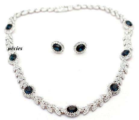 **SWAROVSKI ELEMENTS** EXQUISITE LONDON BLUE TOPAZ SWAROVSKI NECKLACE & EARRINGS