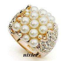 AMAZING PEARL & SWAROVSKI CRYSTAL RING - SIZE 7(O)
