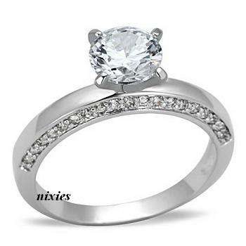 **NEW** EXQUISITE 2.30CT SIMULATED SOLITAIRE DIAMOND RING - SIZE 7(O)