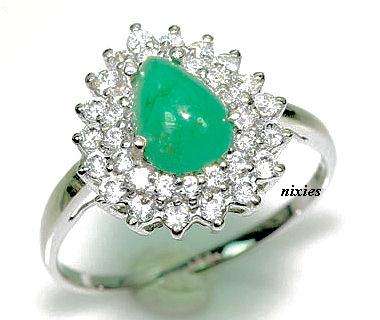 ATTRACTIVE EMERALD 925 STERLING SILVER RING - SIZE 9(S)