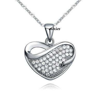 BEAUTIFUL SWAROVSKI DIAMOND HEART NECKLACE