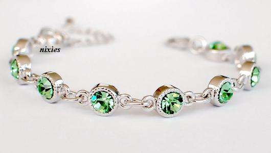 LOVELY PERIDOT SWAROVSKI TENNIS BRACELET