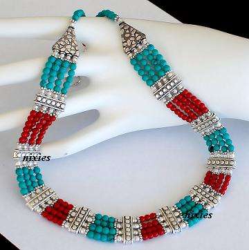 ATTRACTIVE TURQUOISE & CORAL CHOKER STYLE NECKLACE