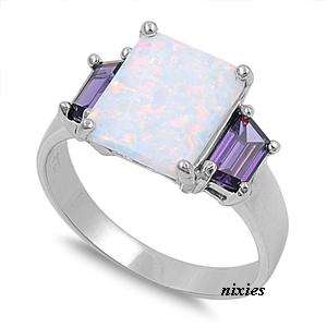 EYE CATCHING 925 STERLING SILVER WHITE FIRE OPAL CZ RING - SIZE 7(O)